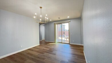 378 E Las Colinas Pl in Chandler, AZ - Building Photo - Building Photo
