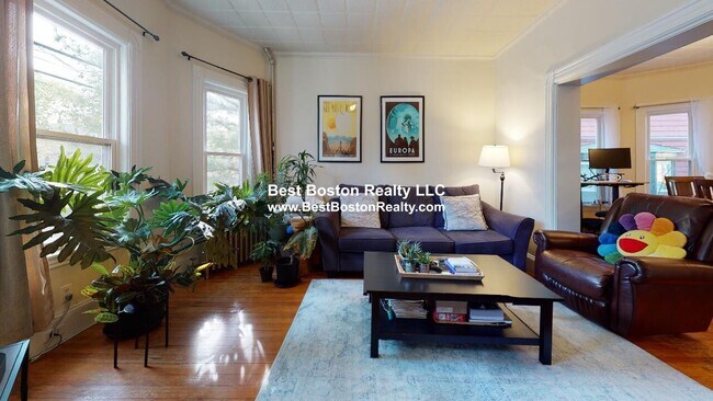 property at 289 Summer St