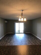 1243 Terrace Bluff Dr in Traverse City, MI - Foto de edificio - Building Photo