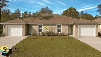 12728 Buffing Rd in Port Charlotte, FL - Building Photo