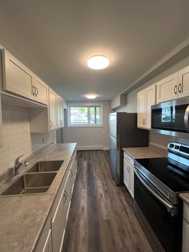 property at 22 High St