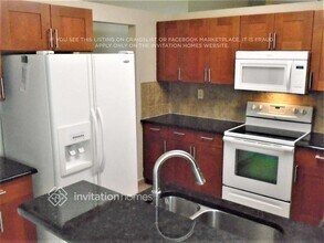 406 SW 206th Ave in Pembroke Pines, FL - Building Photo - Building Photo