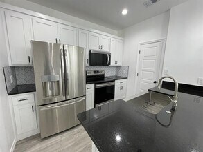 3309 Collin St in Fort Worth, TX - Building Photo - Building Photo