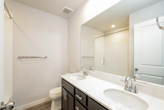 14413 Heritage Dr in Longmont, CO - Building Photo - Building Photo