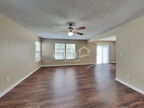 1925 Tourmaline Dr in Westfield, IN - Foto de edificio - Building Photo