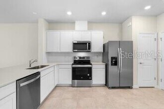 3142 Emerald Acrs Ln in Sanford, FL - Building Photo - Building Photo