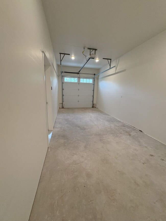 3619 Sussex Dr in Bellingham, WA - Building Photo - Building Photo