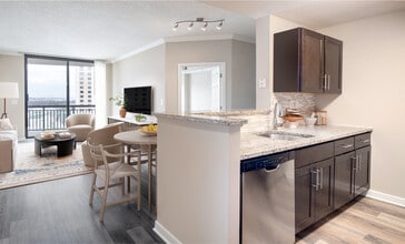 Instrata Pentagon City in Arlington, VA - Foto de edificio - Building Photo