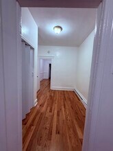 110 Duncan Ave in Jersey City, NJ - Building Photo - Building Photo