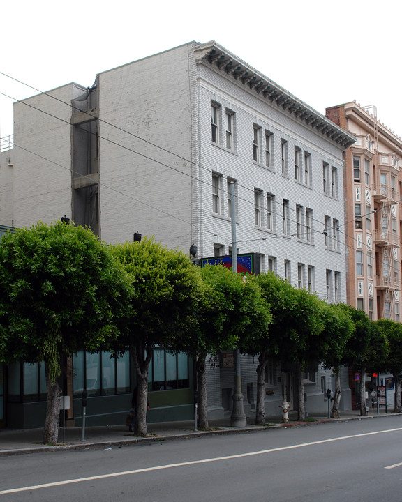 Bret Harte Apartments in San Francisco, CA - Building Photo