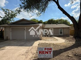 7026 Settlers Ridge in San Antonio, TX - Building Photo
