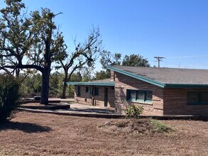 602 N Sioux Ave in Claremore, OK - Building Photo - Building Photo