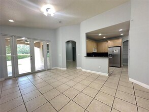 2841 Poinciana Cir in Hollywood, FL - Building Photo - Building Photo