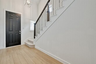 323 Highland Bayou Dr in Conroe, TX - Building Photo - Building Photo