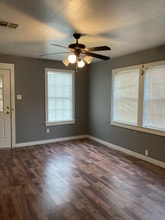 406 N Texas St in Deridder, LA - Building Photo - Building Photo