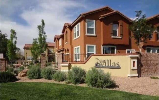 601 Menaul Blvd NE