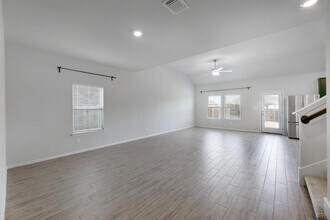 301 Bright Star Ln in Georgetown, TX - Building Photo - Building Photo