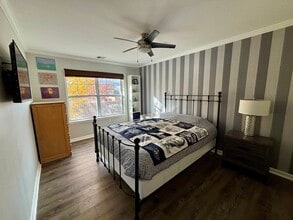 34 School House Dr in West Hartford, CT - Building Photo - Building Photo