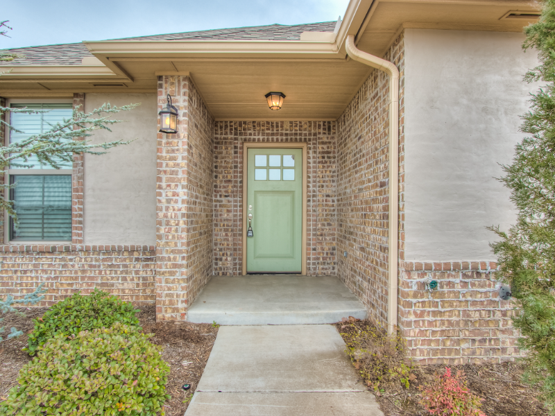 2708 Pacifica Ln in Edmond, OK - Building Photo