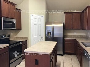 107 Anthony Ln in Red Oak, TX - Building Photo - Building Photo