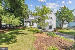 10129 52nd Ave in College Park, MD - Building Photo