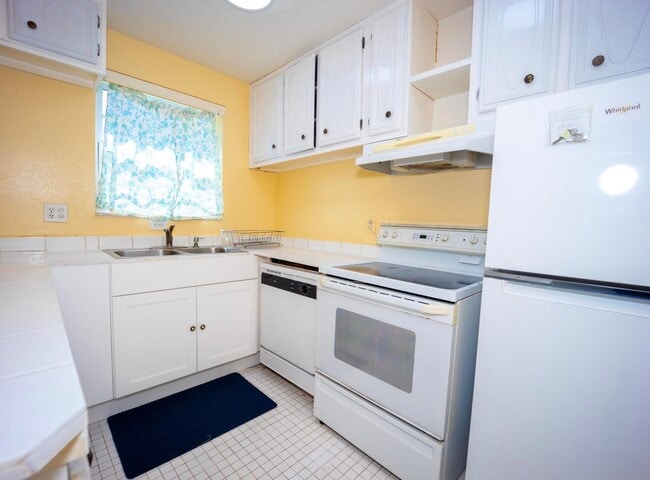 3240 Ridge Hill Rd in Boynton Beach, FL - Building Photo - Building Photo