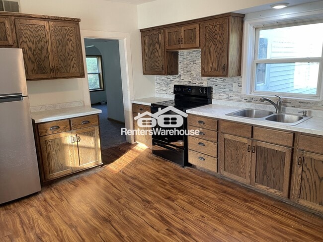 1320 County Rd A