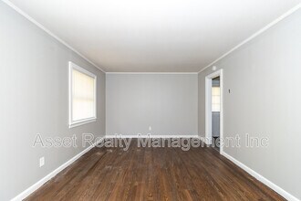4802 Inskip Rd in Knoxville, TN - Building Photo - Building Photo