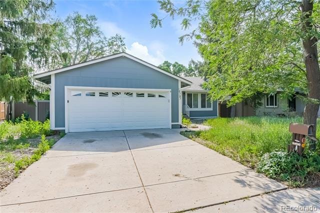 16797 E Mansfield Cir in Aurora, CO - Building Photo - Building Photo