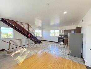 2030 Broadway St in Oceanside, CA - Building Photo - Building Photo