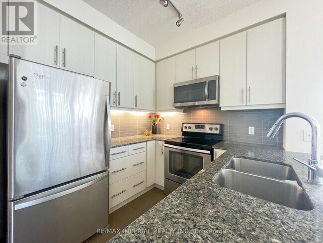 property at 3975-3975 Grand Park Dr