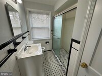 1239 Walters Ave photo'