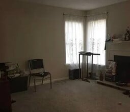 391 Pleasant Oak Ct SW in Marietta, GA - Building Photo - Building Photo