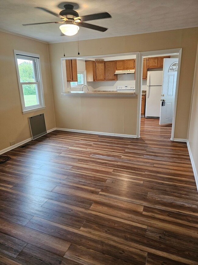 1126 Jones St in Hollidaysburg, PA - Building Photo - Building Photo