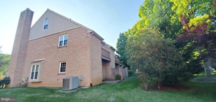 37 Rampart Dr in Chesterbrook, PA - Building Photo - Building Photo