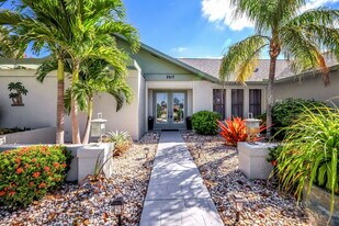 2617 SE 23rd Ave in Cape Coral, FL - Building Photo