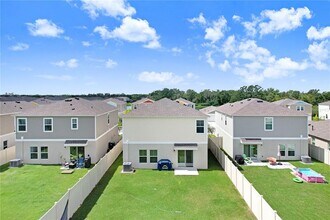 7704 Twinleaf Ter Wy in Parrish, FL - Building Photo - Building Photo