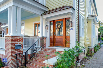 64 Lenwood Blvd in Charleston, SC - Building Photo - Building Photo