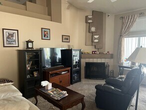 841 Rusty Anchor Way in Henderson, NV - Building Photo - Building Photo