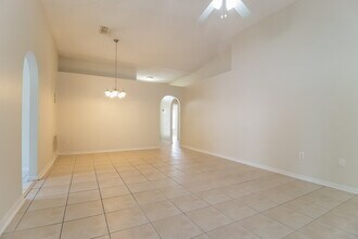 2945 Elbib Dr in St. Cloud, FL - Building Photo - Building Photo