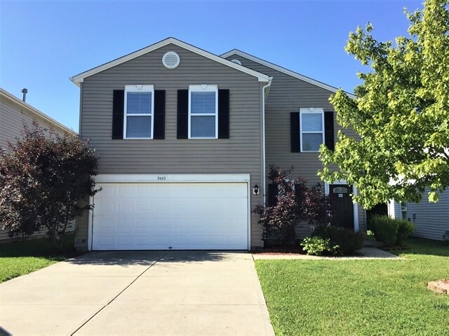 9445 W Stargazer Dr in Pendleton, IN - Building Photo