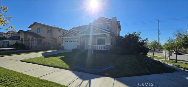 16225 Soapberry Ln, Unit 3-3212 in Fontana, CA - Building Photo - Building Photo