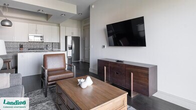 1414 Wood Hollow Dr in Houston, TX - Foto de edificio - Building Photo