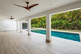 13306 SW 58th Ct in Miami, FL - Building Photo - Building Photo