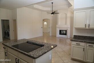 8895 E Wood Dr in Scottsdale, AZ - Building Photo - Building Photo
