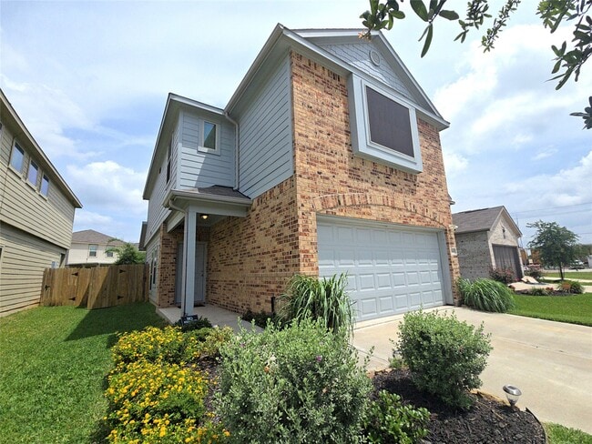 property at 6543 Castle Loch Ct