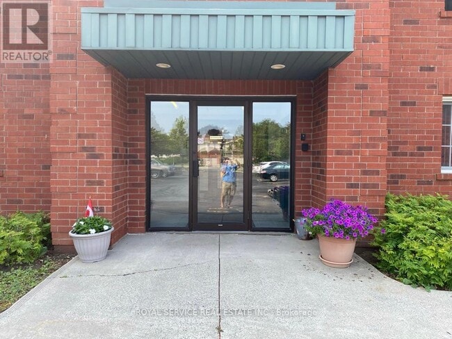 209 B Sutherland Crescent in Cobourg, ON - Building Photo - Building Photo