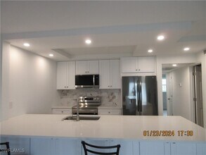 3330 N Key Dr in North Fort Myers, FL - Building Photo - Building Photo