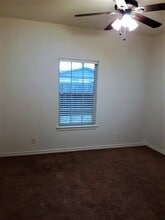 4241 Castlegate Dr in Paris, TX - Building Photo - Building Photo
