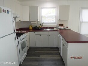 102 Troumaka St in Toms River, NJ - Building Photo - Building Photo
